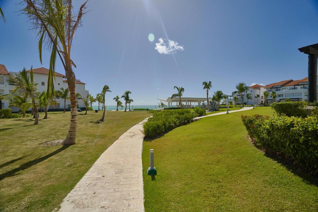 Apartment Relax W- Private Pool And Beach!